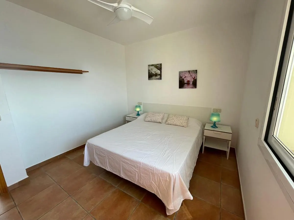 Marina 1 Apartment Roses Spain