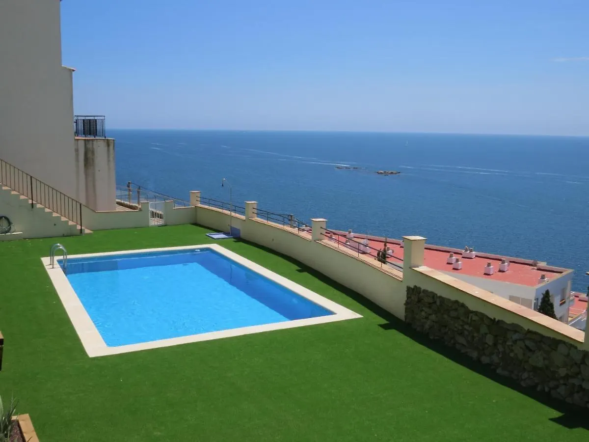 Marina 1 Apartment Roses Spain